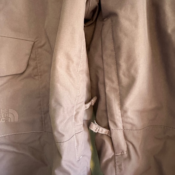 The North Face Insulated Ski/Snowboard 🎿⛷️ Pant - Women's - Picture 3 of 13